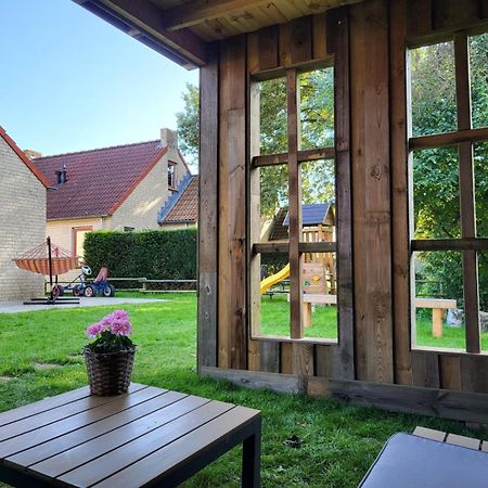 7 Person House With Garden, Firepit, Swimming Lake, Hammock, Child Friendly, In- And Outside Playground, Slide, And Great Coffee Ewijk Esterno foto