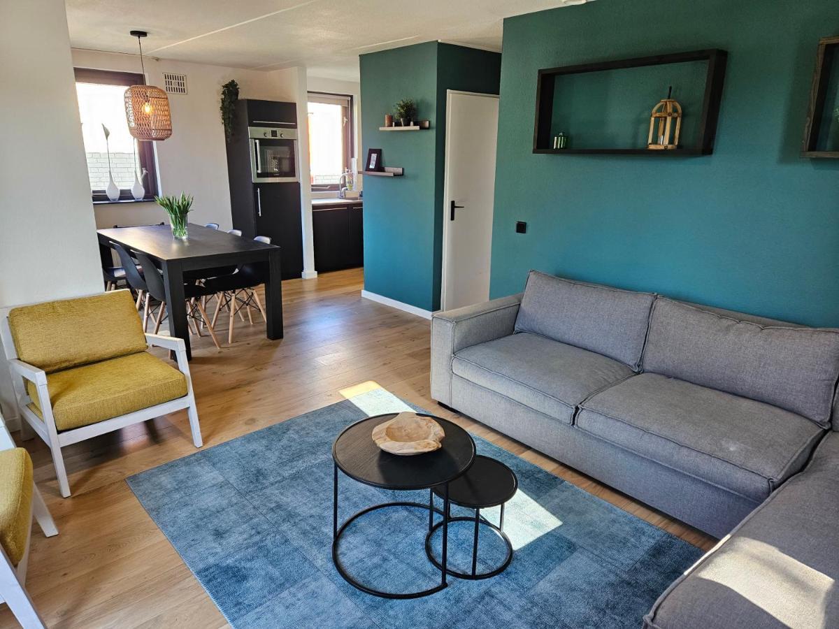 7 Person House With Garden, Firepit, Swimming Lake, Hammock, Child Friendly, In- And Outside Playground, Slide, And Great Coffee Ewijk Esterno foto