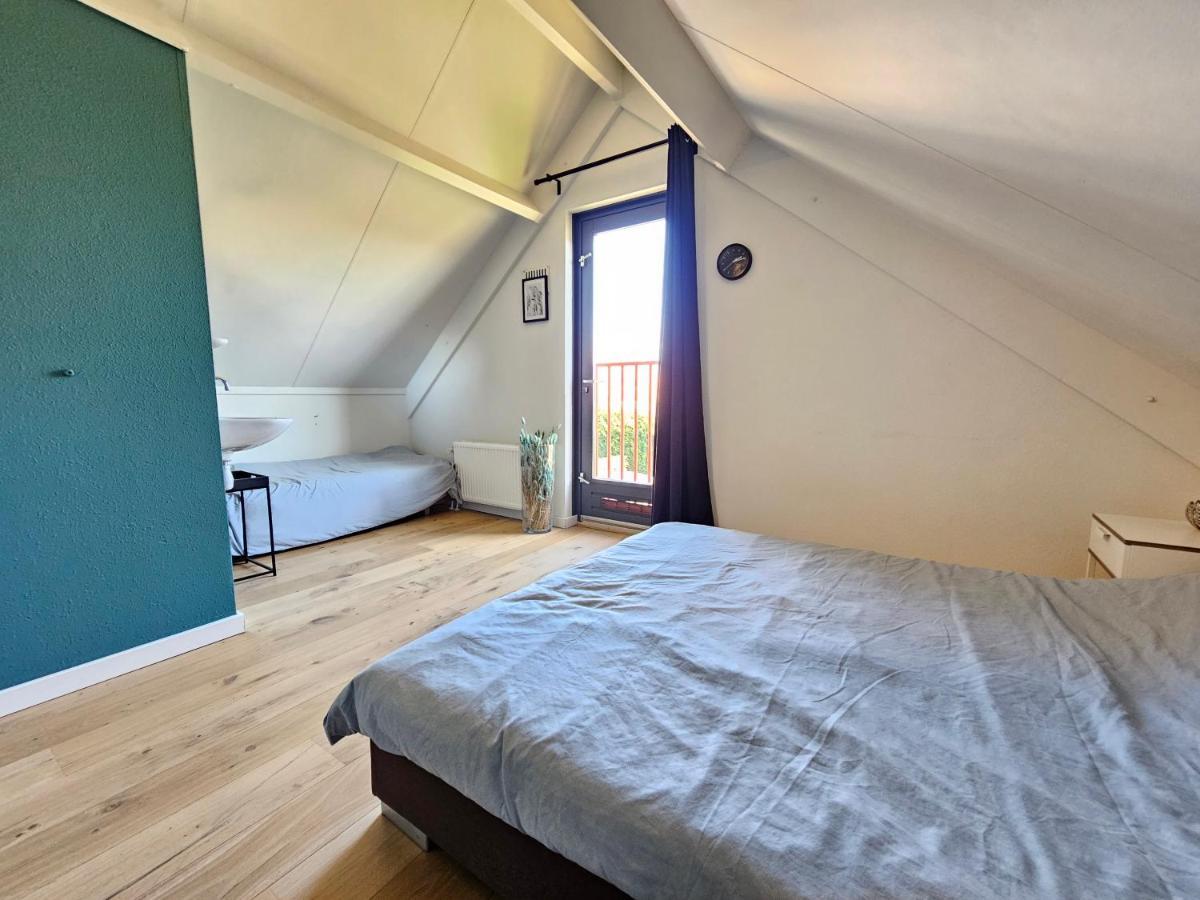 7 Person House With Garden, Firepit, Swimming Lake, Hammock, Child Friendly, In- And Outside Playground, Slide, And Great Coffee Ewijk Esterno foto