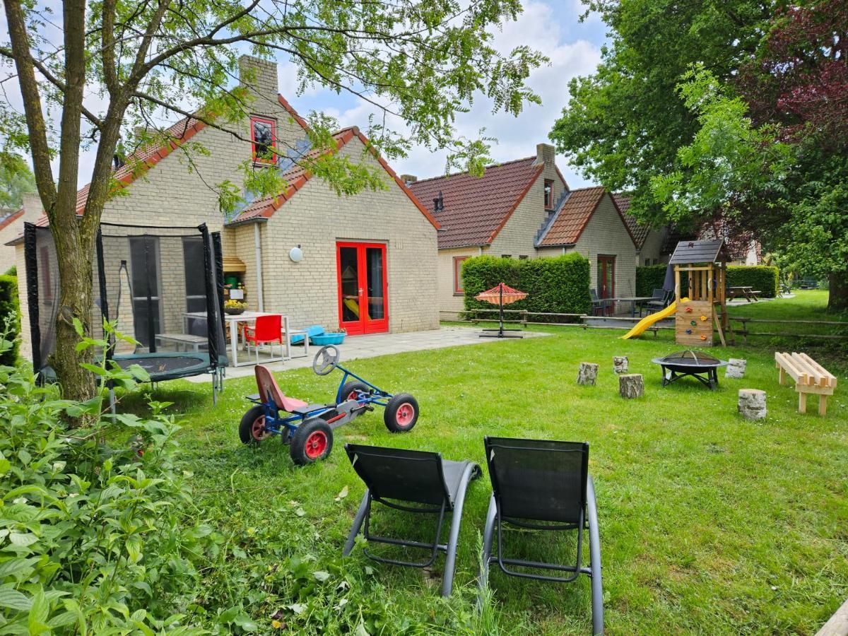 7 Person House With Garden, Firepit, Swimming Lake, Hammock, Child Friendly, In- And Outside Playground, Slide, And Great Coffee Ewijk Esterno foto